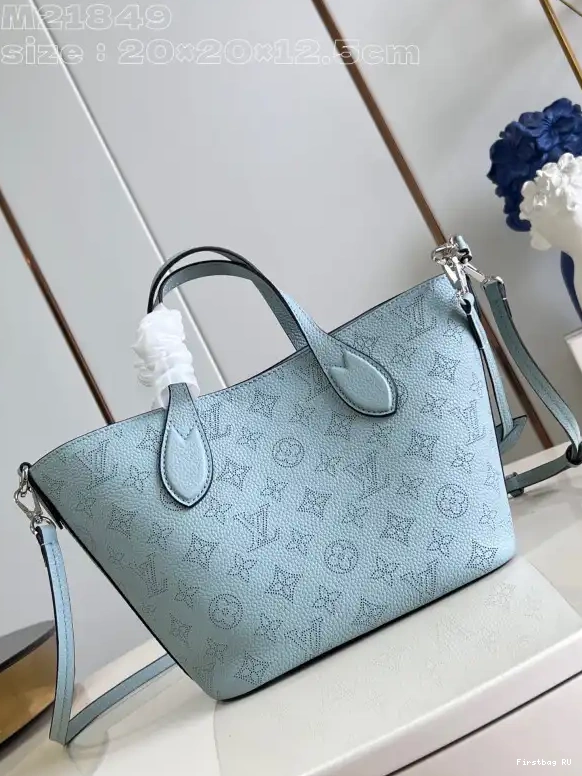 First bag ru LOUIS VUITTON PM BLOSSOM 0519